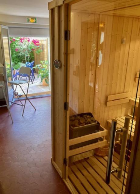 Villa Presence - Chambres D'Hotes - Activites Bien-Etre Toulon Dış mekan fotoğraf